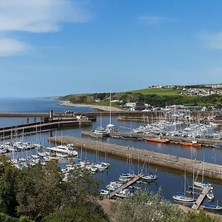 Dom wakacyjny Coastal Haven - Steps From *